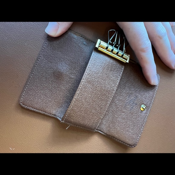 Louis Vuitton Multicles folded key holder - Picture 7 of 8